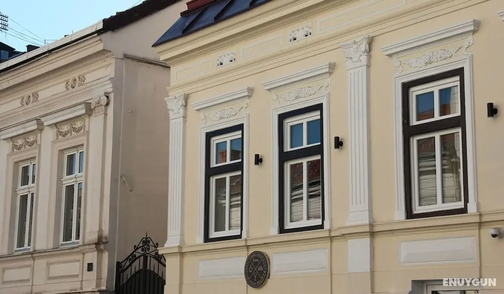 Urban Lodge Belgrade - Dış Mekan