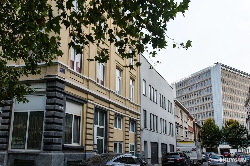 Urban Suites Brussels Schuman - Dış Mekan