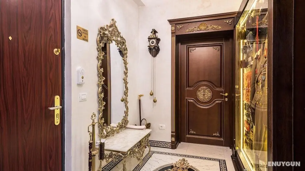 Ussr City Center Luxurious Apartment , Lives the Life of Soviet Generals - Öne Çıkan Resim