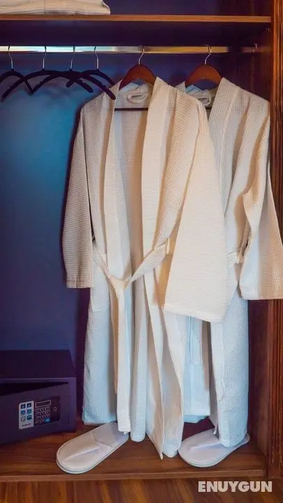 utopia luxury suites - Oda