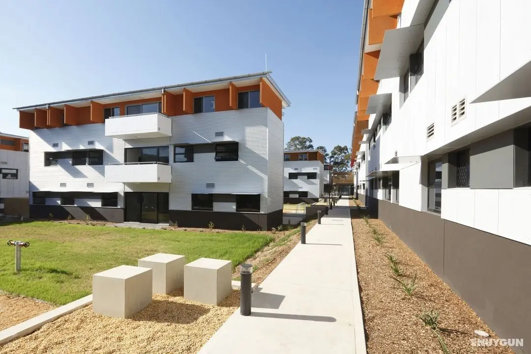 UWS Village - Öne Çıkan Resim