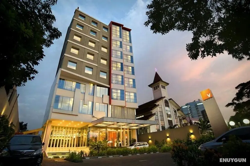V Hotel Tebet, Jakarta - CHSE Certified - Öne Çıkan Resim