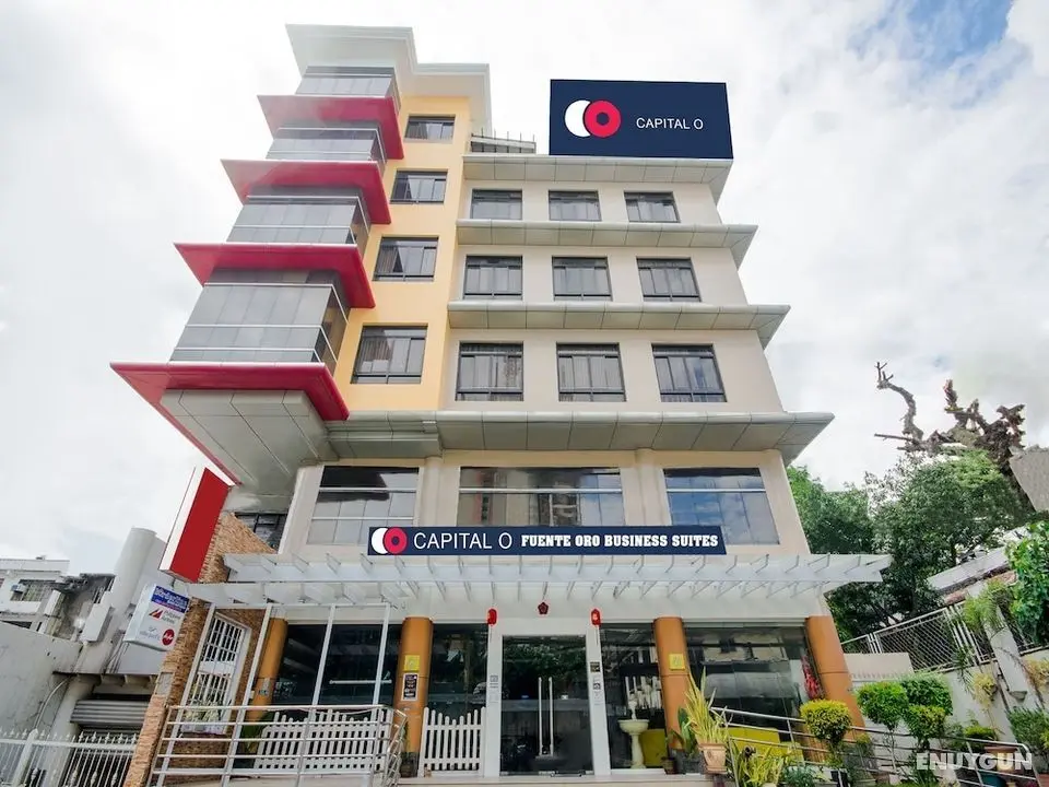 Vaccinated Staff-Capital O 719 Fuente Oro Business Suites - Öne Çıkan Resim