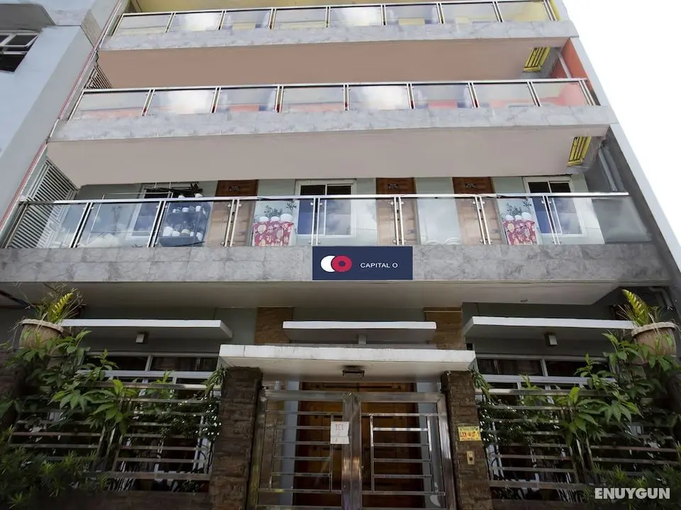 Vaccinated Staff - Capital O 806 Pattaui Residences - Öne Çıkan Resim