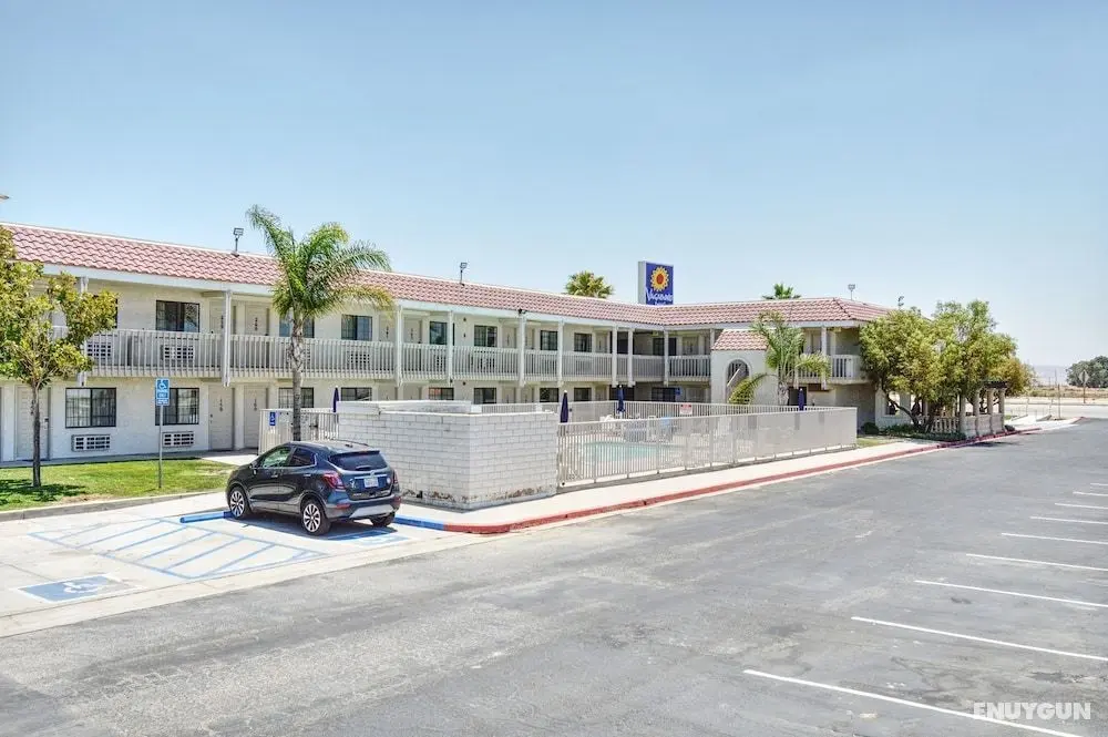 Vagabond Inn Buttonwillow North I-5 - Dış Mekan