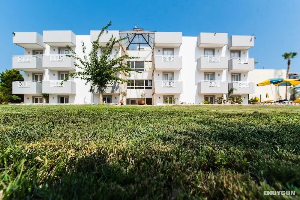 Vagelis Comfort Apartments - Dış Mekan