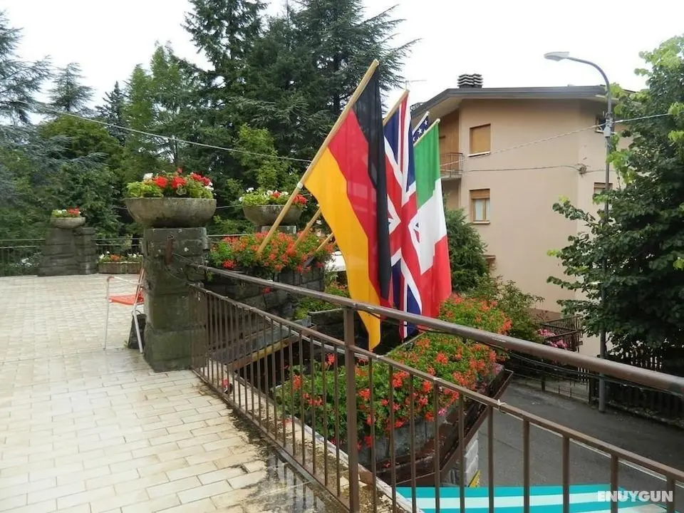 Hotel Val Carlina - Dış Mekanlar