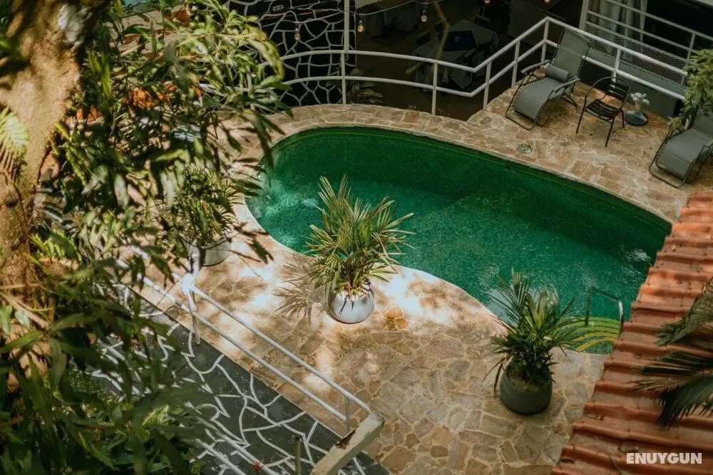 VAL HOTEL - Öne Çıkan Resim