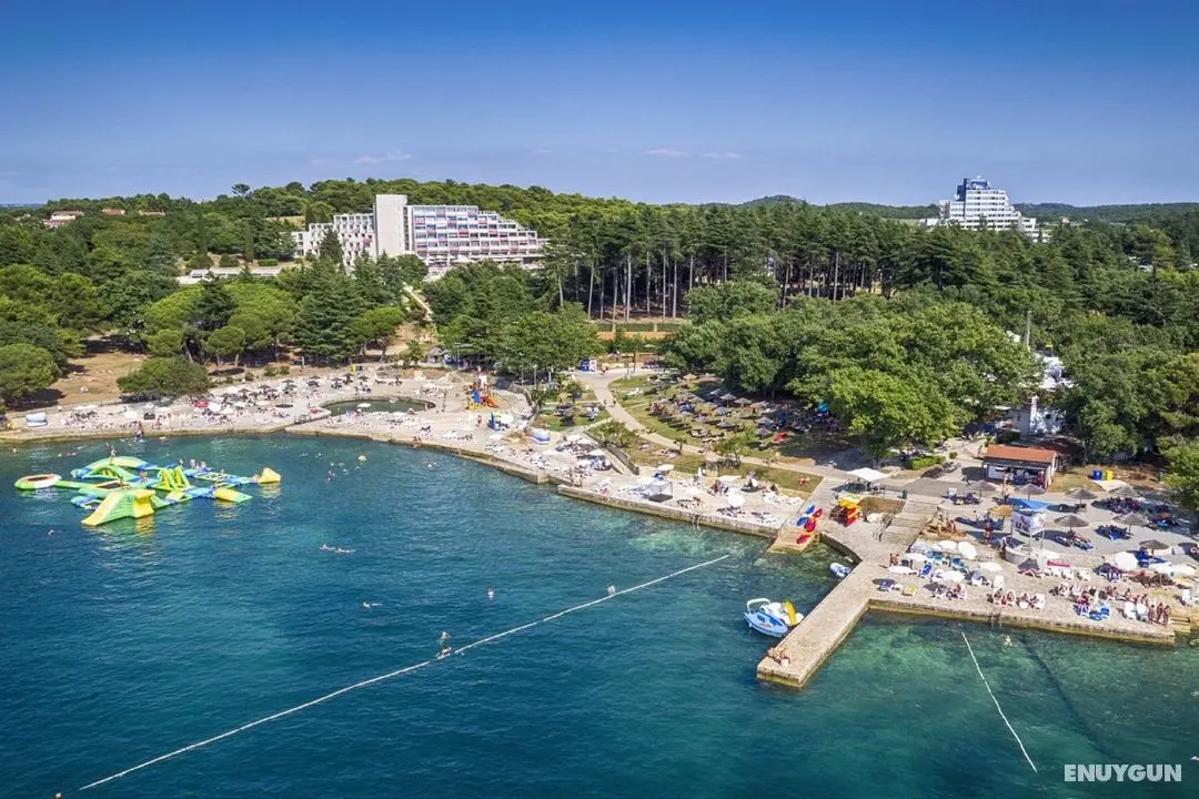 Valamar Diamant Hotel - Plaj