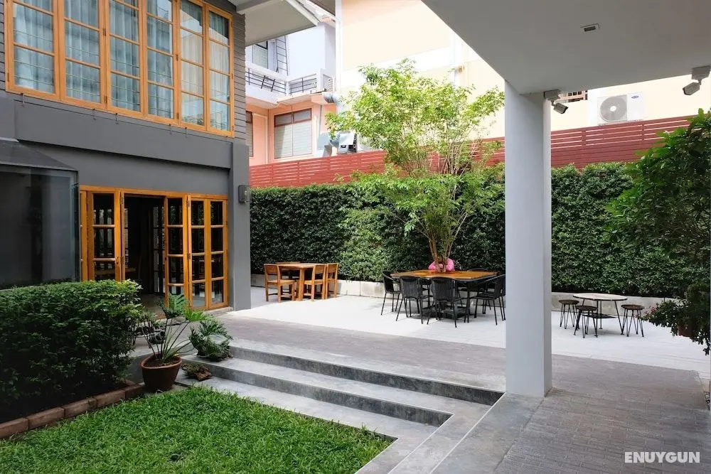 Vali Villa Bangkok - Dış Mekan