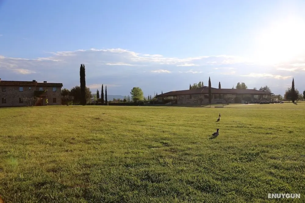 Valle di Assisi Country Apartments - Dış Mekanlar