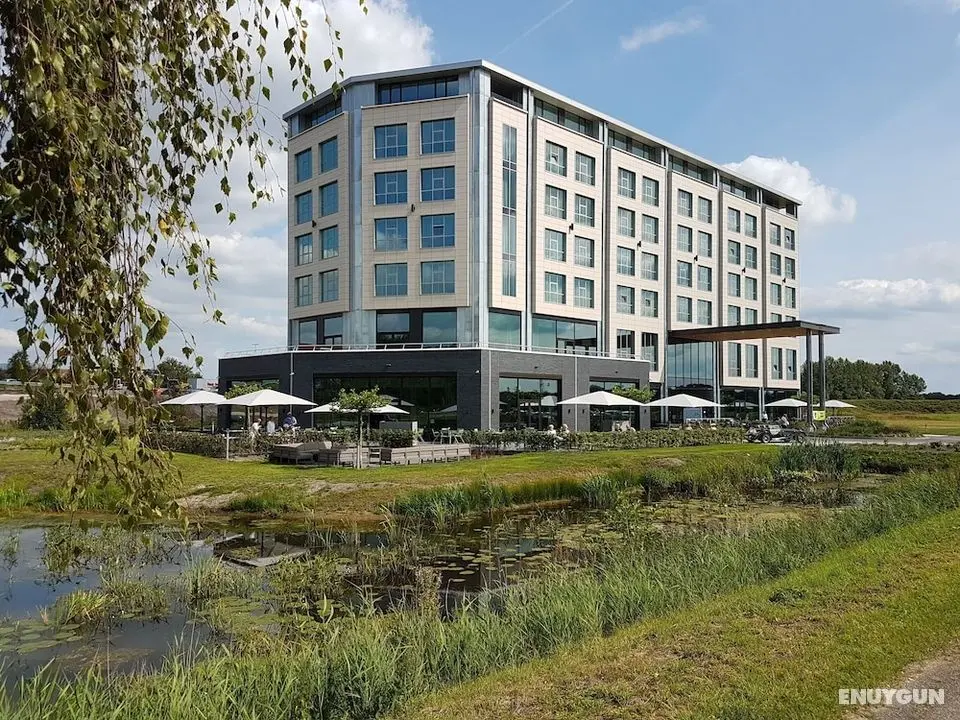 Van der Valk Hotel Groningen-Hoogkerk - Dış Mekan