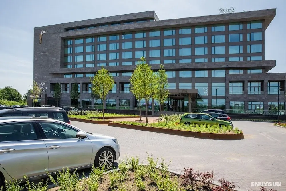 Van der Valk Hotel Tilburg - Dış Mekan