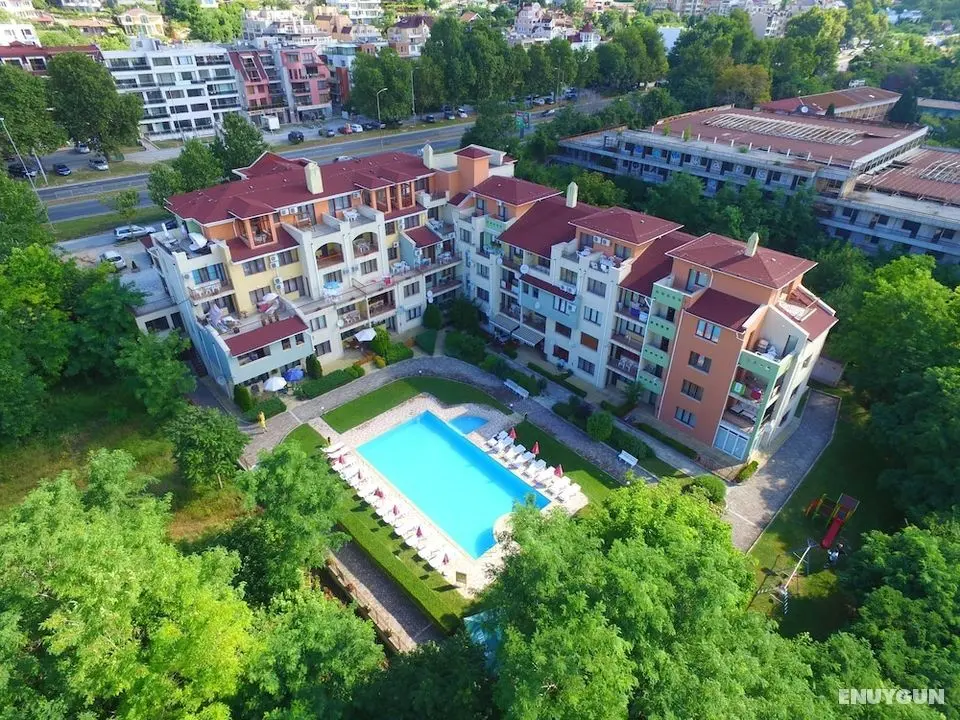 Varna Inn sea park apartments - Havuz