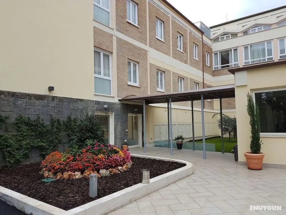 Vatican Area - Hotel Holiday Rooms - Dış Mekan