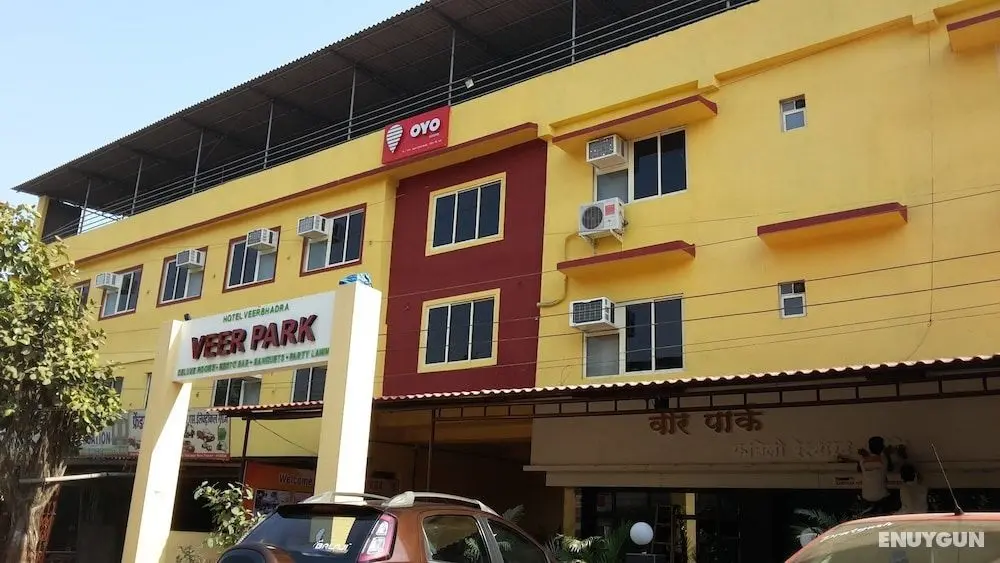 Hotel Veer Residency - Dış Mekan