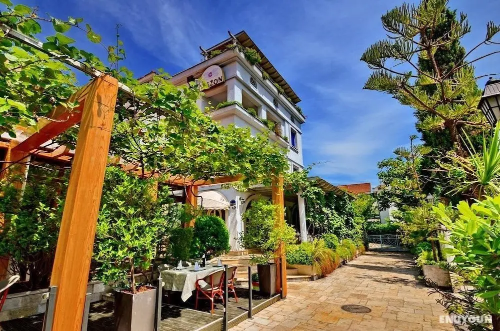 Villa Velzon Guesthouse - Öne Çıkan Resim