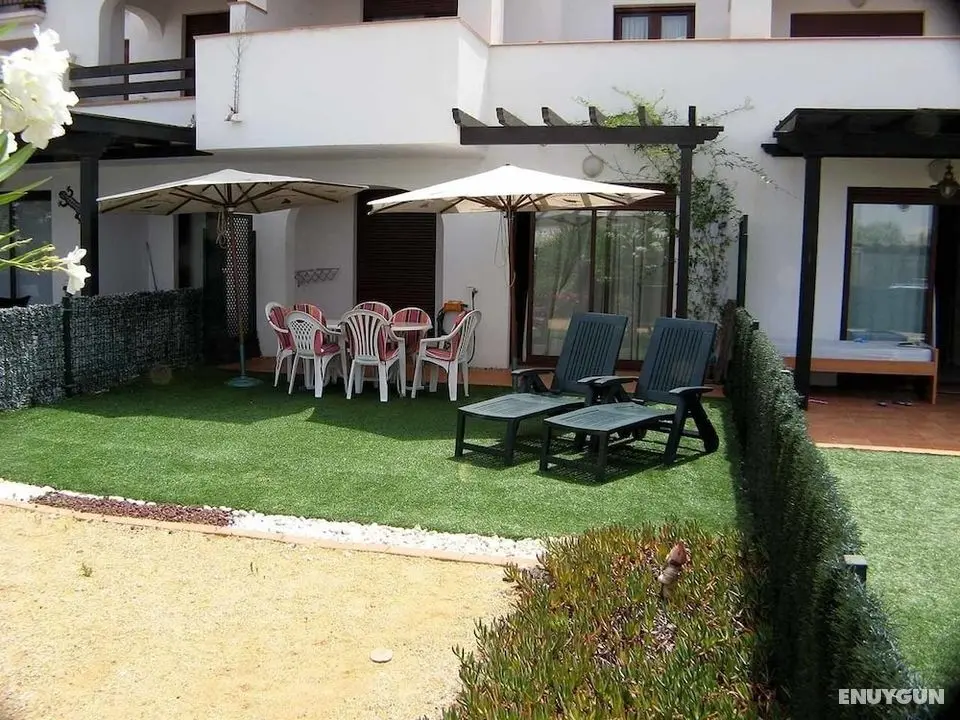 Venavera D30B - Ground Garden 2 Dorm 1 Bath, Walk to Beach - Öne Çıkan Resim