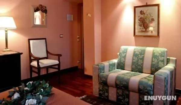 Venice Villa Crispi - Genel