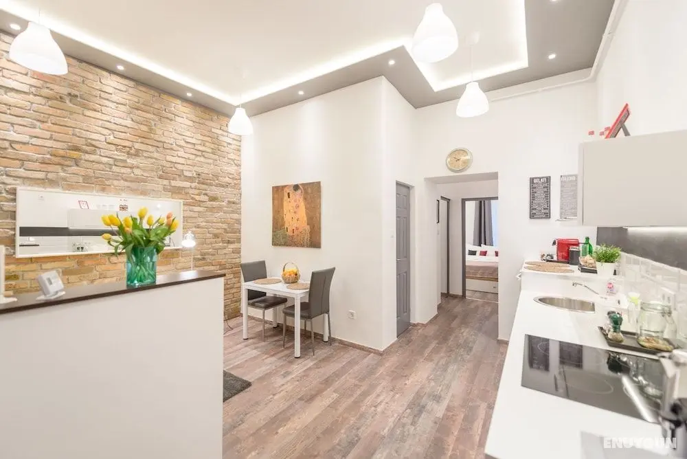 Venus Apartments - Almassy Park - Öne Çıkan Resim