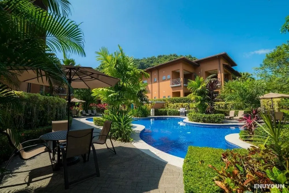 Veranda 4F - 2 bdr -2 Bath - Oda