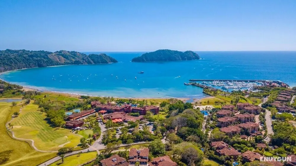 Veranda 8F - 2 bdr 2 Bath - Condo - Oda