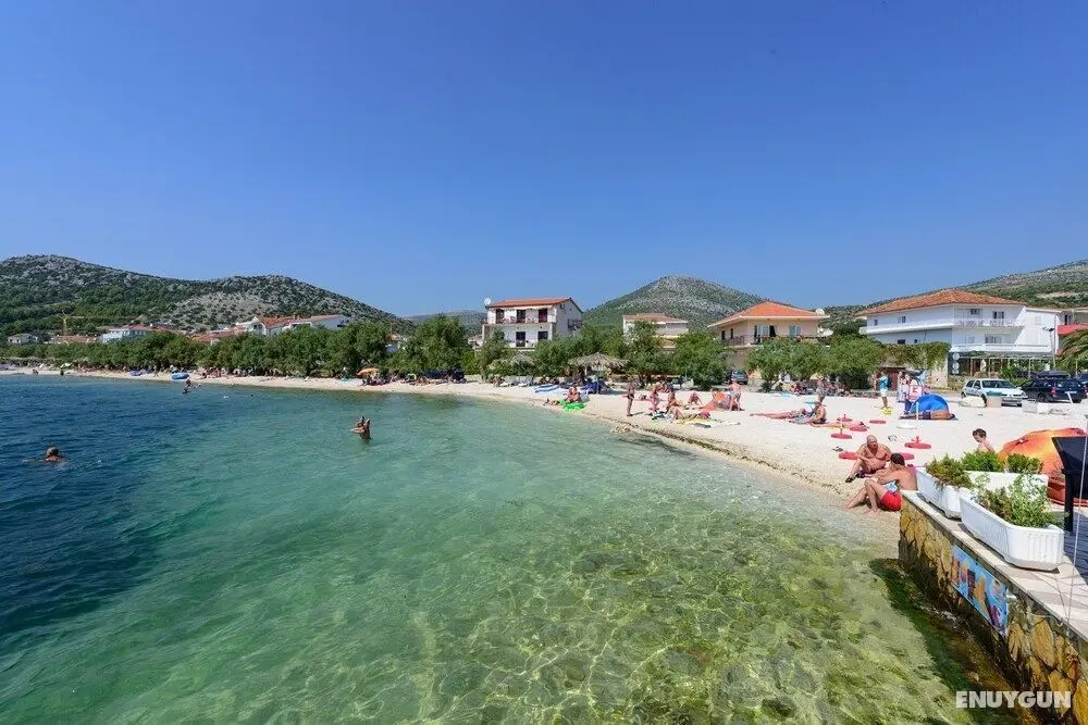 Vesnad - 25 m From Beach - H - Plaj