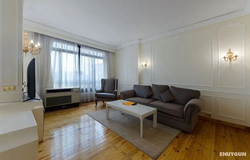 VESTA - Heliopolis Residence - Oda