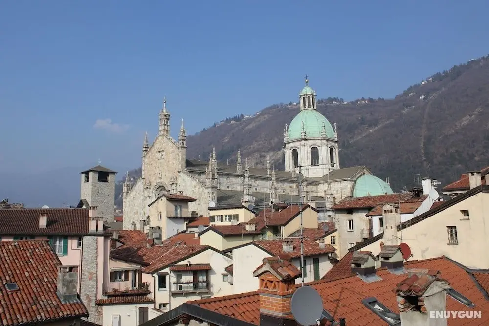 Via Rusconi10 - Oda Manzaraları