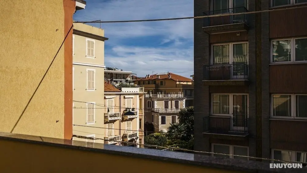 Viale Hambury 51 - Oda