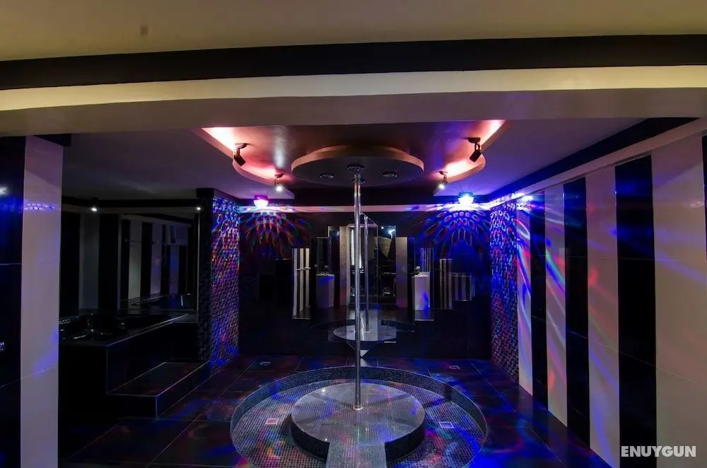 Victoria Court Hillcrest Pasig - Öne Çıkan Resim