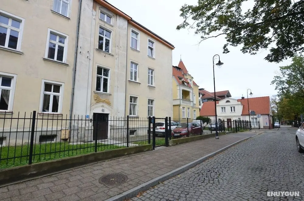 Victus Apartamenty - Tuż Przy Plaży - Dış Mekan