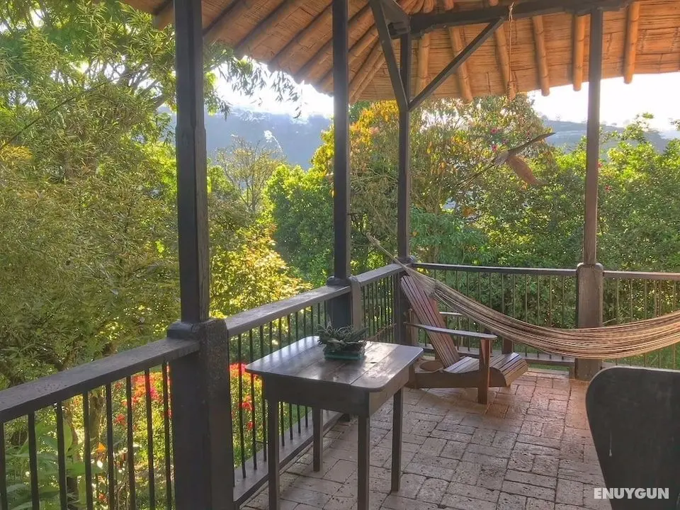 Viga Vieja el Balcon By Nomad Guru - Oda Düzeni