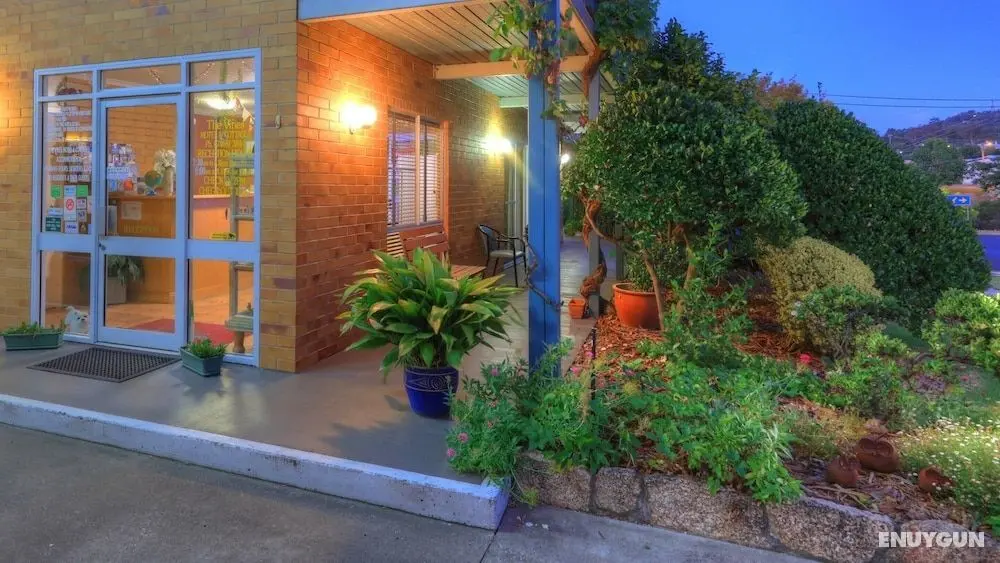 The Vines Motel and Cottages - Lobi