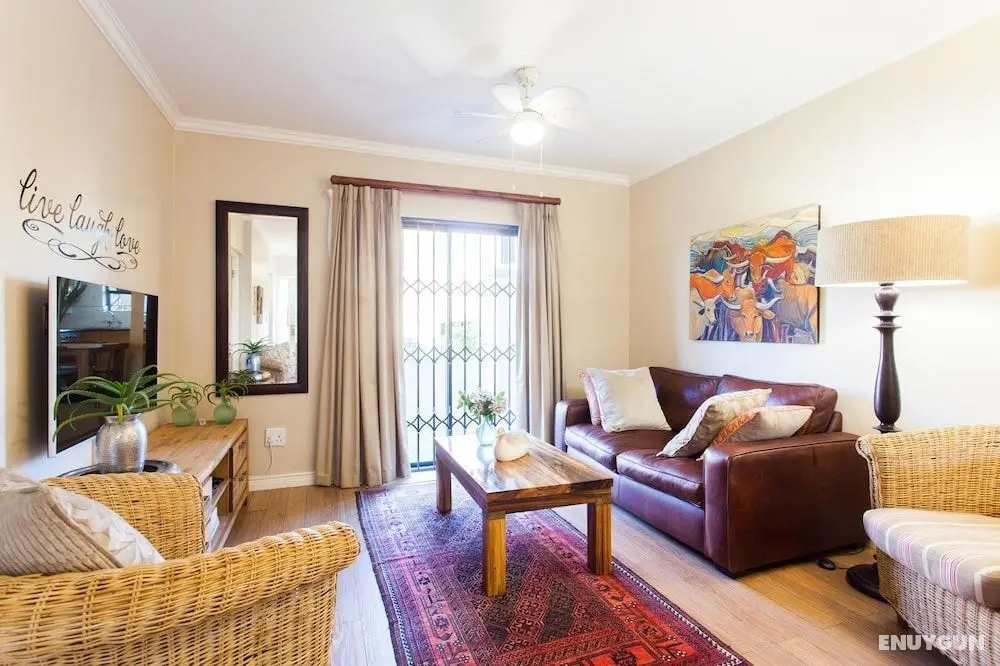 Vino Self Catering Apartment - Öne Çıkan Resim