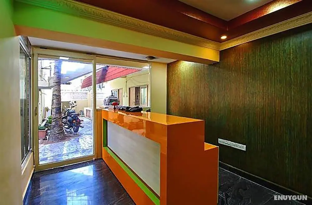 Vinodhara Guesthouse - Lobi