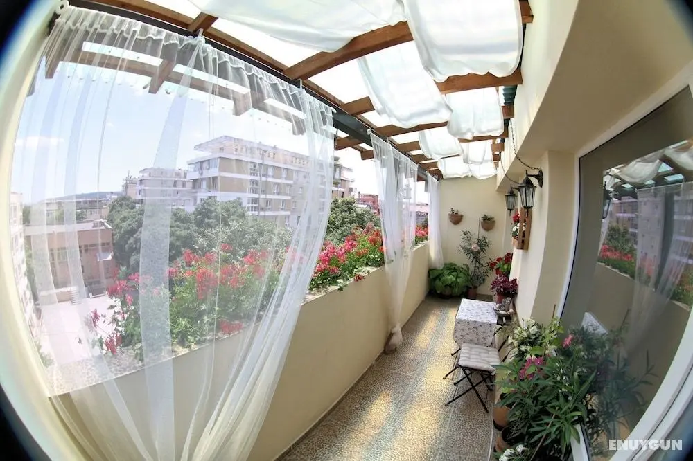 Vintage apartment in the city jungle - Oda Düzeni