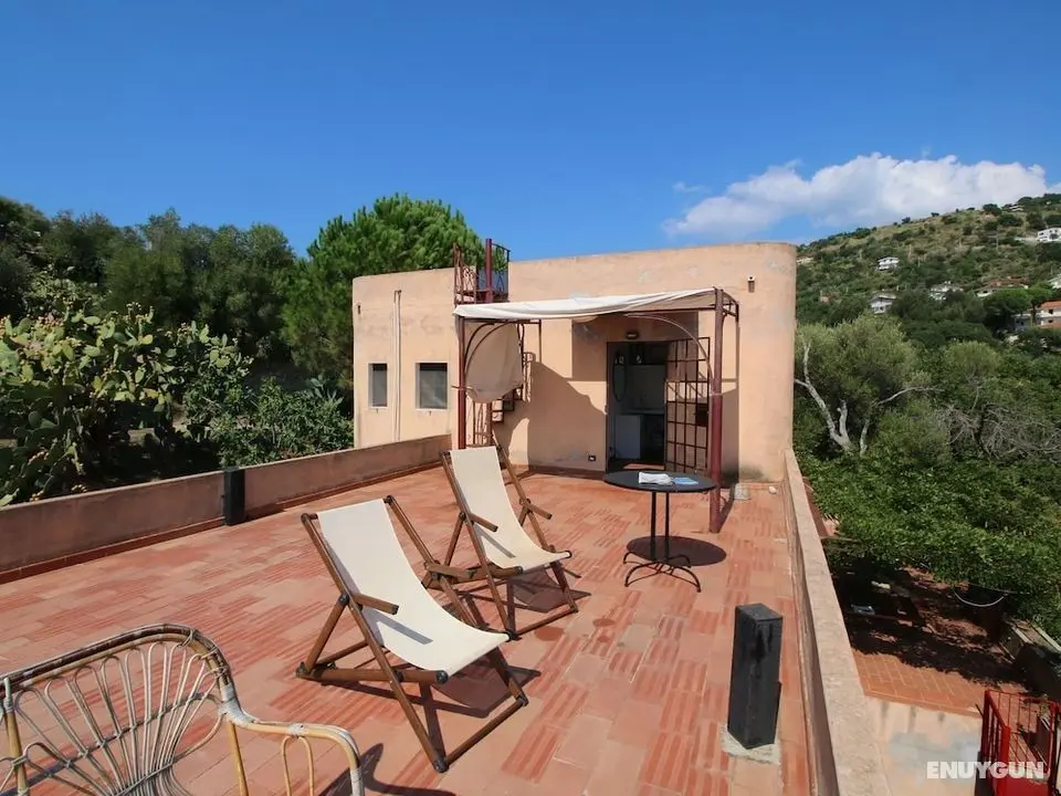 Vintage Mansion in Capo Vaticano With Sea Views - Öne Çıkan Resim