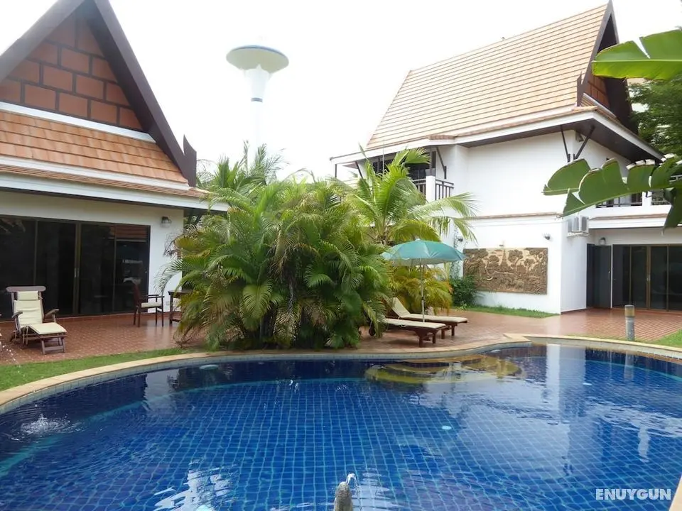 VIP Chain Resort Pool Villa - Öne Çıkan Resim