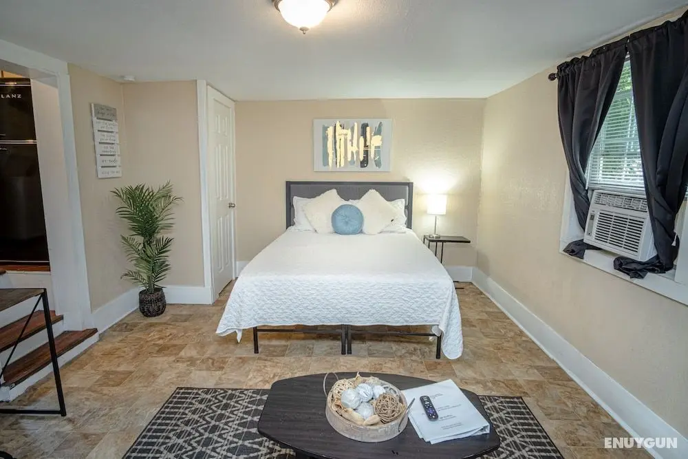 Virginia #B San Antonio Guesthouse Near Downtown - Oda