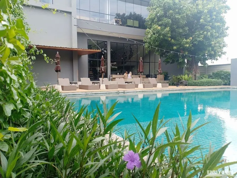 Vismaya Suvarnabhumi Hotel - Havuz