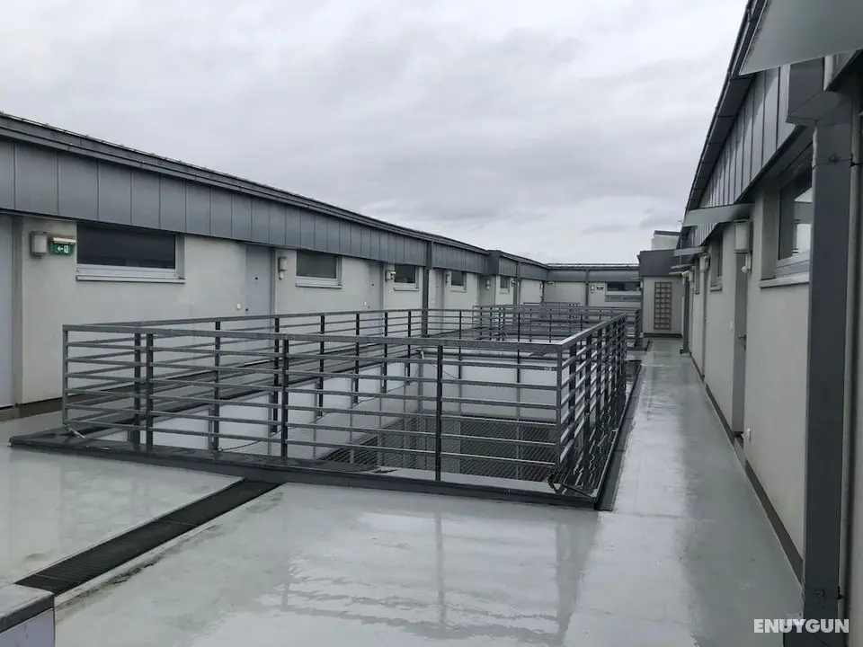 VN17 Rooftop Suites by Prague Residences - Lobi