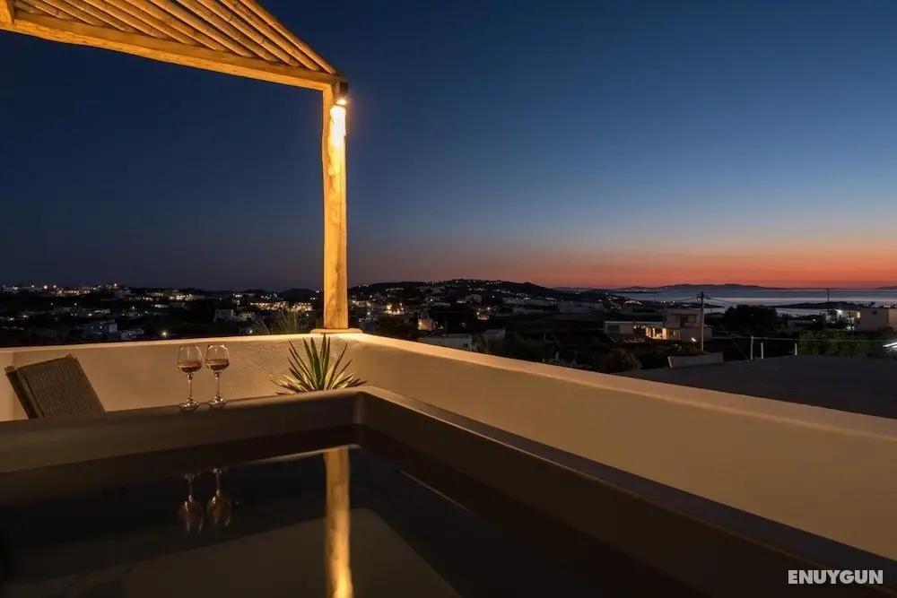 Vrachos Suites Mykonos - Oda Düzeni