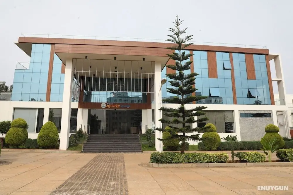 VRR Hotel's And Convention Centre - Öne Çıkan Resim