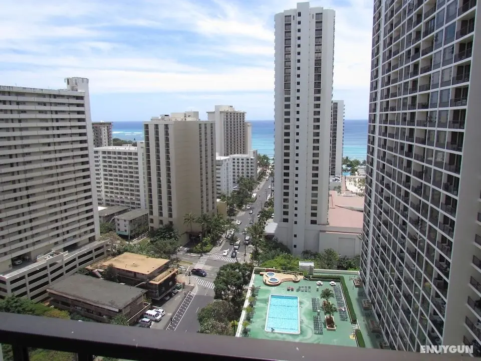 Waikiki Banyan - Walk to the Beach - Konum Öne Çıkanlar