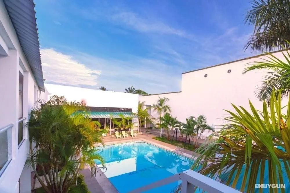 WAIRA SUITES HOTEL - Havuz
