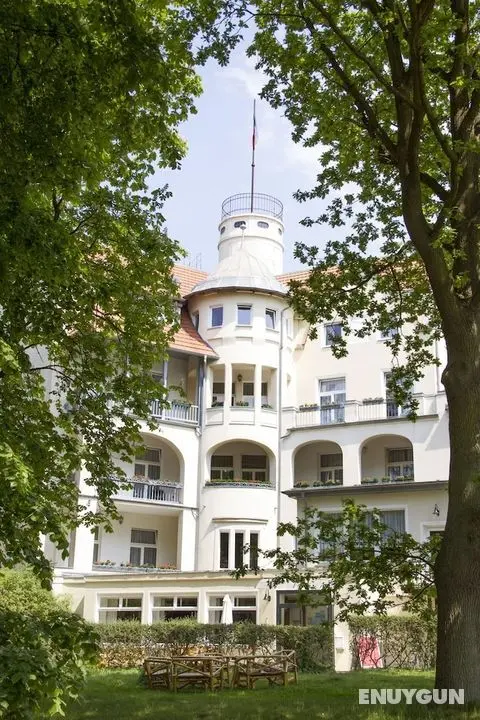 Waldschloss Parow - Öne Çıkan Resim