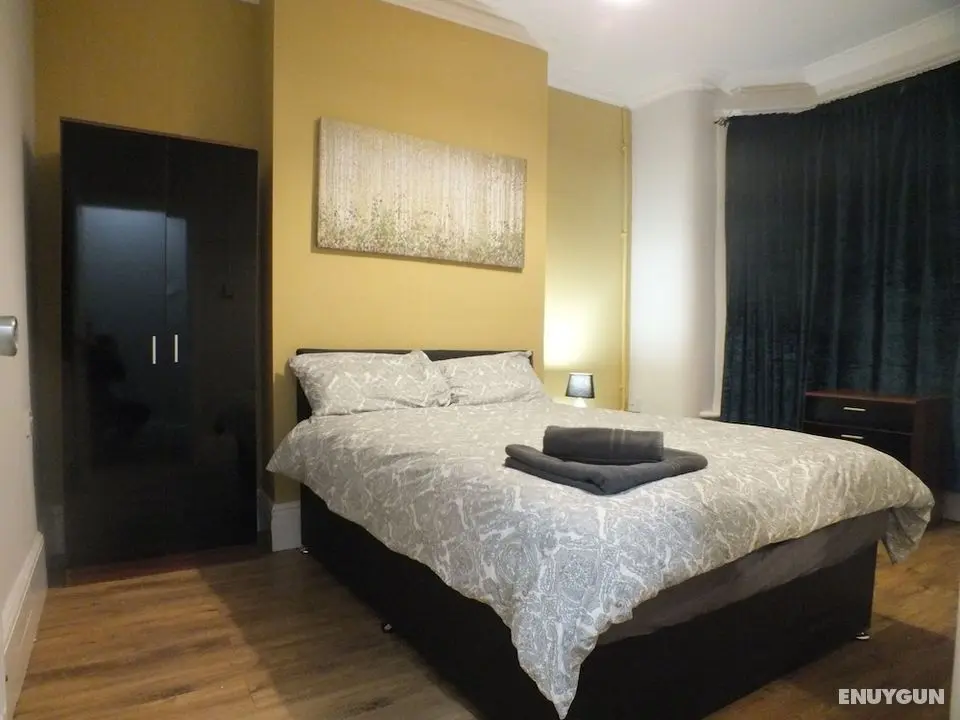 Walthall Place - Öne Çıkan Resim