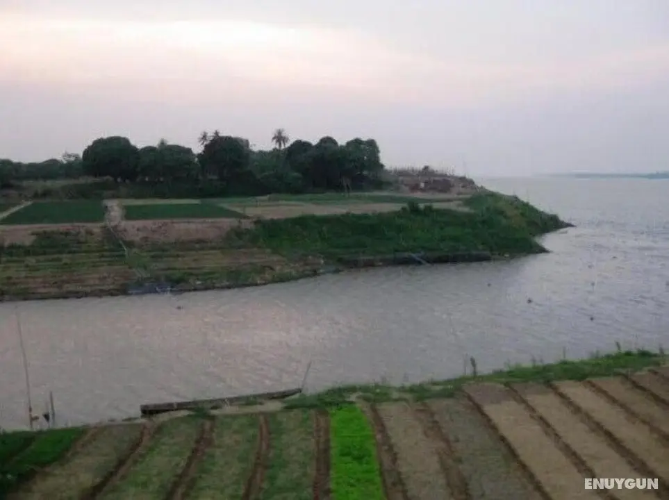 Wangnamkam Riverside Resort - Konum Öne Çıkanlar