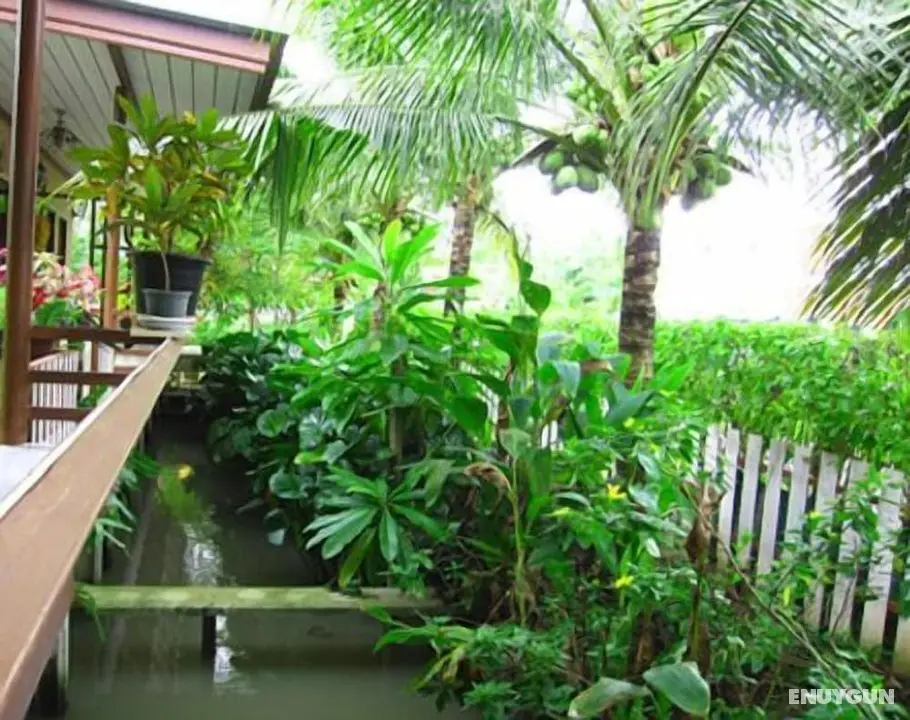 Warakorn Baansuan - Amphawa - Dış Mekan